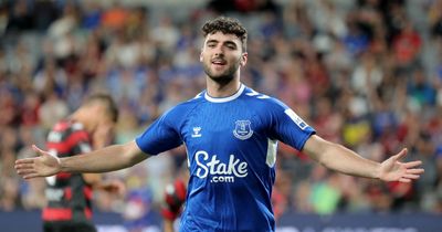 Eight-goal Everton striker shares first-team target and reveals James Vaughan role in rise
