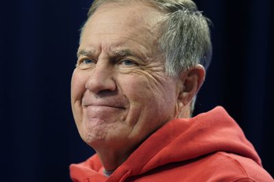 Bill Belichick’s comically blunt response to DeAndre Hopkins question