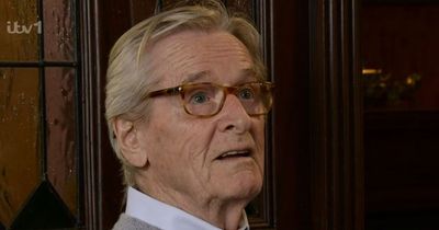 ITV Coronation Street viewers demand answers as they can't believe Ken Barlow appearance