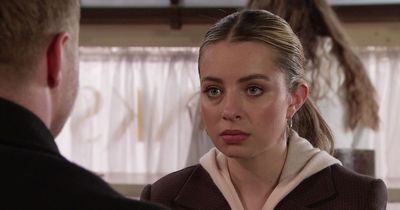 Coronation Street's Charlotte Jordan 'emotionally drained' as obsession leads to worrying mistake