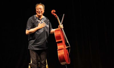 Who’s that busker on the streets of Nairobi? Only the world-famous cellist Yo-Yo Ma!