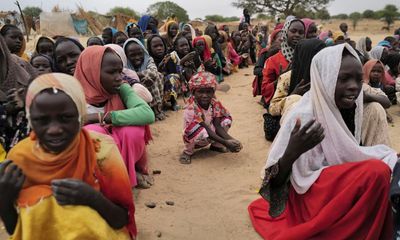Aid agencies raise alarm as solo children cross Chad border to flee Sudan fighting