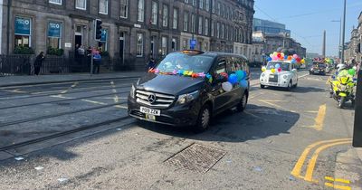 Famous Edinburgh Taxi Outing winds its way through city centre streets