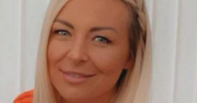 Sister of mum who took her own life said she was 'smiling and happy' just moments before