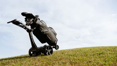How The Stewart Golf VERTX Remote Has Broken New Ground In The Electric Trolley Market