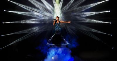 Audience belts out songs during The Bodyguard at Leeds Grand Theatre as Pussycat Doll dazzles