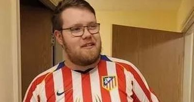 22st man joins football club recommended by "fellow fat friend" and sheds 6st in less than a year