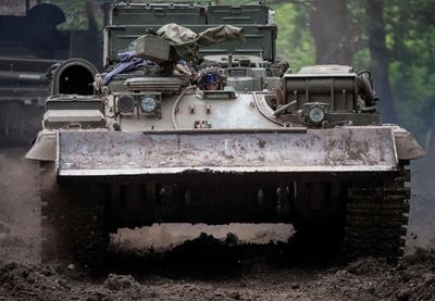 Russia losing 900 soldiers a day during counteroffensive, Ukrainian officials claim