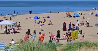 Met Office and UKHSA issue heat warning for Merseyside amid scorching temperatures