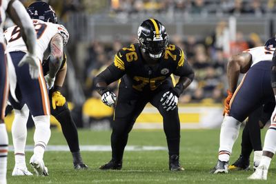 Steelers offensive line climbs in PFF rankings