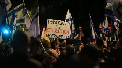Barak Urges Civil Revolt As Anti-reform Protests Lose Steam
