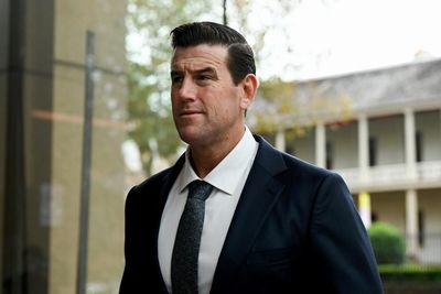 Australian federal police abandon two alleged murder investigations into Ben Roberts-Smith