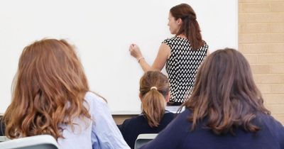 'Entitled' mum demands teacher cover up shoulders despite scorching heat