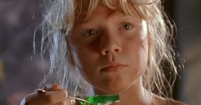 Jurassic Park fans feel very old as child star recreates iconic scene 30 years later