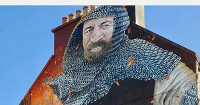 Battle with a knight as William Wallace exhibition officially opens in Lanarkshire town