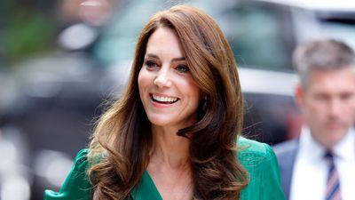 Kate Middleton’s navy blue and white striped sweater is totally giving quiet luxury vibes