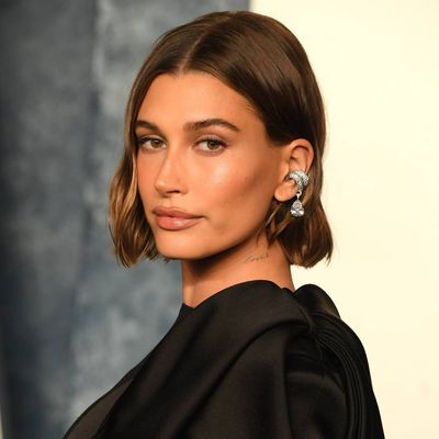 Hailey Bieber defends Selena Gomez after 'nasty comments' online