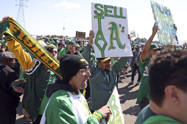 Watching the Oakland A's 'reverse boycott' with its originator, Stu Clary