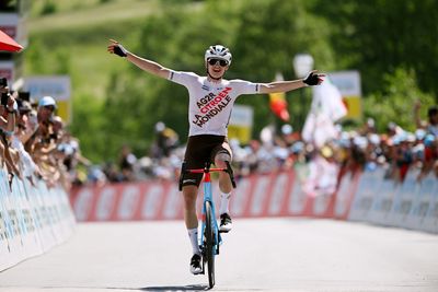 As it happened - Tour de Suisse stage 4: Felix Gall takes first pro win and lead