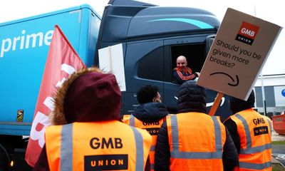Amazon staff in Coventry vote for six more months of strikes