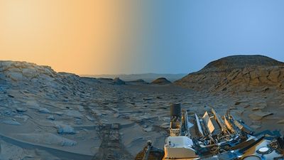 Mars Rover Sends a Stunning Panorama of the Red Planet Home to Earth