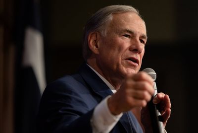 Gov. Greg Abbott threatens string of vetoes if lawmakers can’t agree on property tax cuts