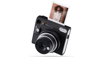 New Fujifilm Instax SQ40 could combine the best of Fuji's instant worlds