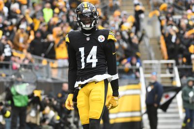 Steelers WR coach calls George Pickens rookie season a failure on his part