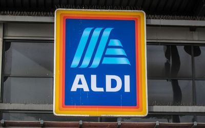 Truck drivers on strike over safety fears at Aldi