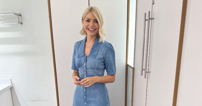 Shoppers rush to buy Holly Willoughby’s ‘flattering’ Nobody’s Child denim dress