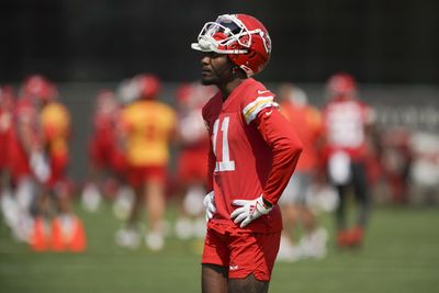 Chiefs WR Marquez Valdes-Scantling impressed by Richie James, entire WR room