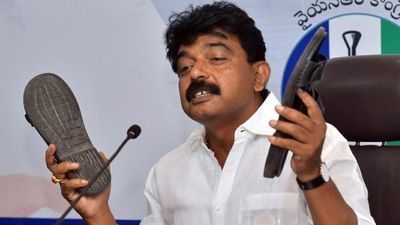 Andhra Pradesh: Perni Nani shows ‘chappals’ and warns JSP chief Pawan Kalyan against provoking YSRCP cadres
