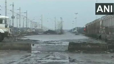 Cyclone Biparjoy starts landfall in Gujarat, may complete landfall by midnight