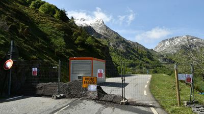 Montserrat, Falling Rock Zone: Another Landslide On The Catalan Mountain | VIDEO