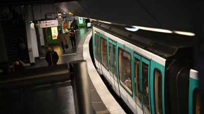 Hundreds of Paris metro passengers stuck underground after series of mishaps