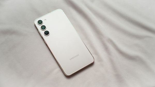 Samsung Galaxy S23 FE battery certification reaffirms the phone's existence