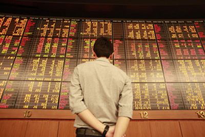 Thai stocks decline again despite US rate hike pause