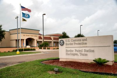 Border agency reassigns chief medical officer after custody death of 8-year-old girl