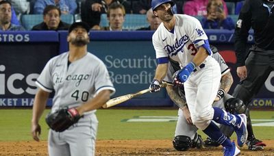 Dodgers rally, defeat White Sox in 11 innings