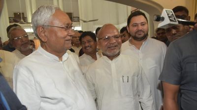 Bihar Cabinet expansion | JD(U) MLA Ratnesh Sada takes oath as Cabinet Minister in Nitish’s govt.