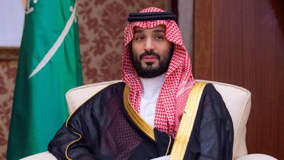 Amnesty urges Macron to pressure Saudi prince over death sentences during Paris visit