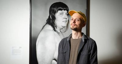 'Unflinchingly honest' photo takes out National Photographic Portrait Prize