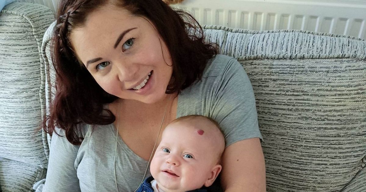'I was asked to 'cover up' when breastfeeding at…