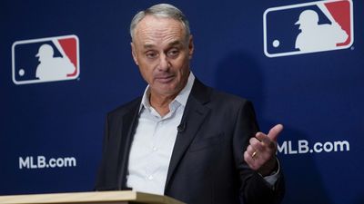 SI:AM | Rob Manfred Kicks Oakland Fans While They’re Down