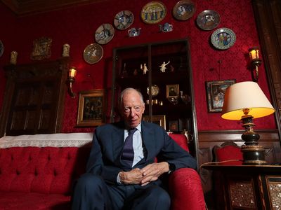 Lord Rothschild: ‘I loaned Lucian Freud £1,000 so the Krays wouldn’t cut his hand off’