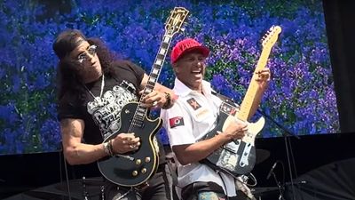 Slash and Tom Morello recreate their epic Guitar Hero duels in live shred-off