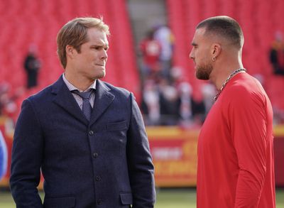 Is Travis Kelce the best tight end to ever play in the NFL? Greg Olsen weighs in
