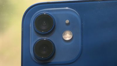 How to clean your iPhone's camera lens