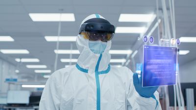 Windows 11 is coming to Microsoft Hololens