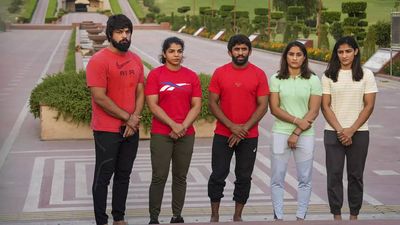 IOA reaches out to help wrestlers get to Asian Games